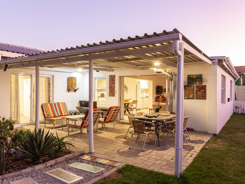 Beautiful West Coast Style home on the doorstep of Bokkomlaan - Photo 5