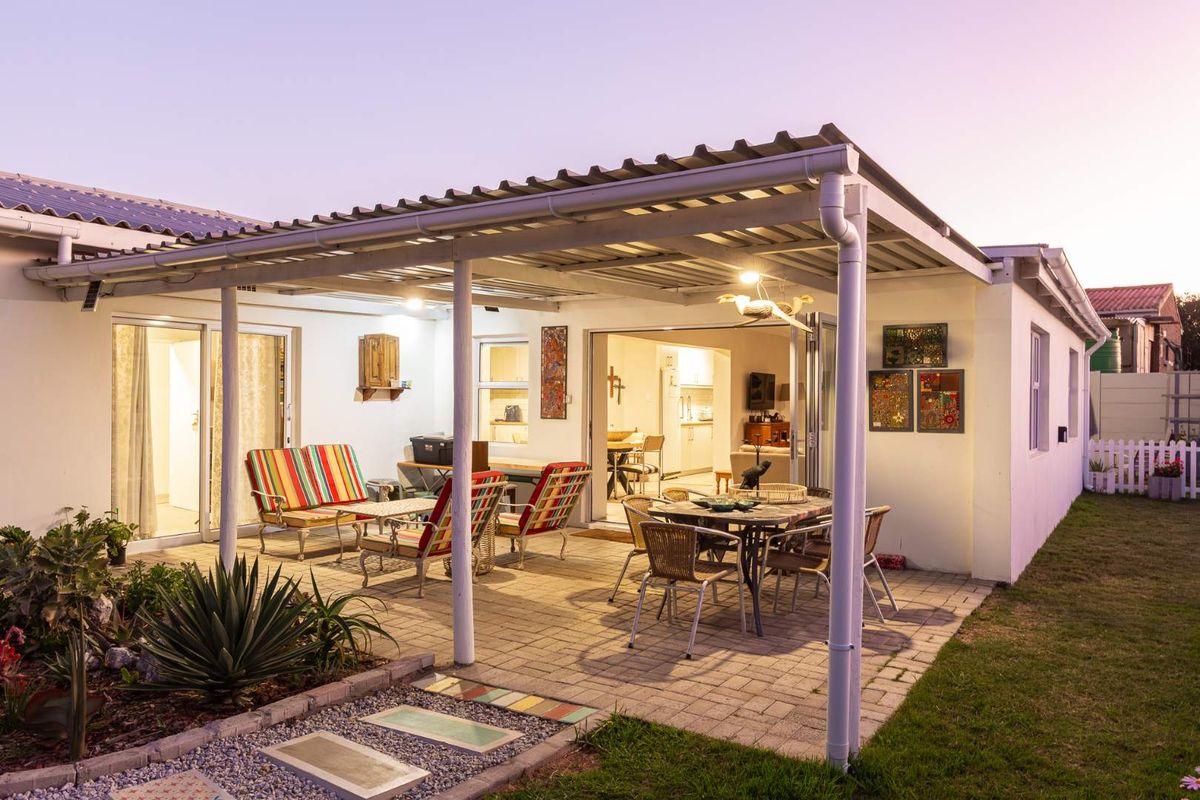 Beautiful West Coast Style home on the doorstep of Bokkomlaan - Photo 5