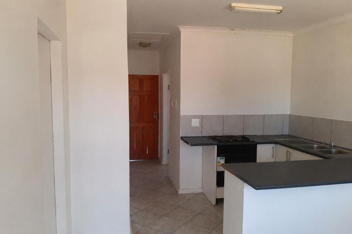 FOR SALE: AFFORDABLE 2-BEDROOM HOME WITH GREAT POTENTIAL, ARANDIS , NAMIBIA - Photo 2