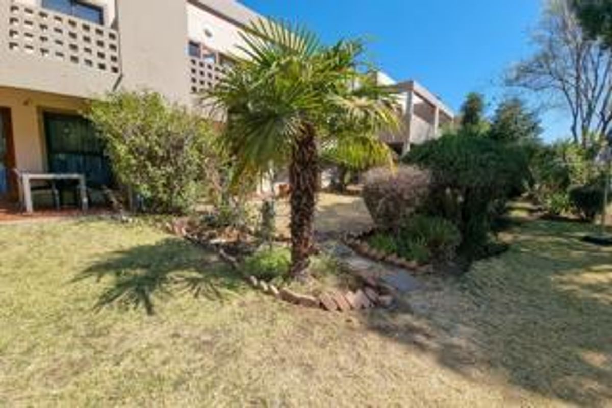 Comfortable lock and go home in the heart of new market park - Photo 3