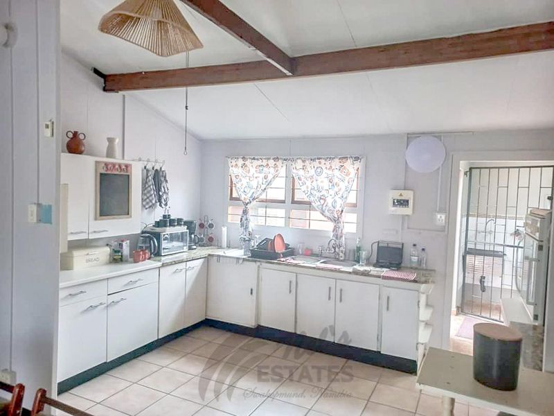 Furnished Home For Sale in Henties Bay, Namibia - Photo 2