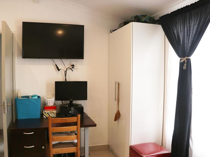 Student Accommodation Available – Comfortable, Secure & Convenient! - Photo 9