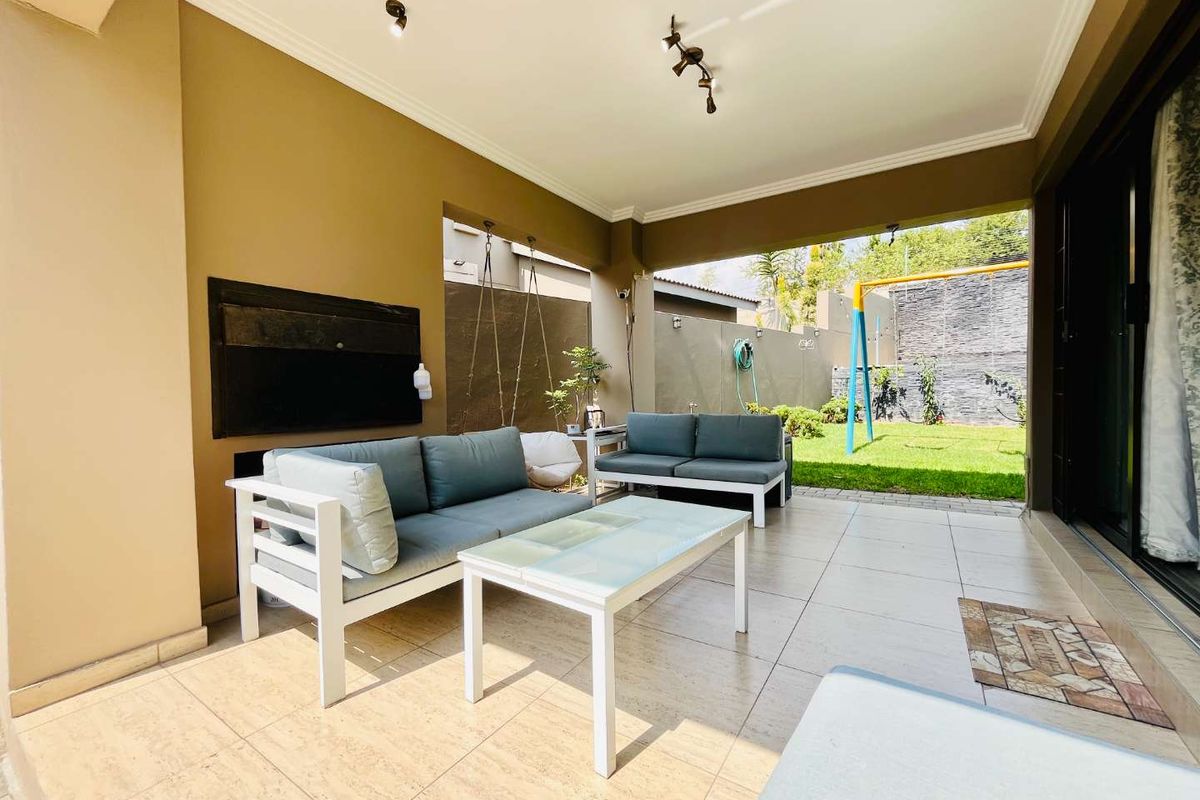 Prime 5-Bedroom Property for rent at Woodlands Estate, Barbeque Downs - Photo 3