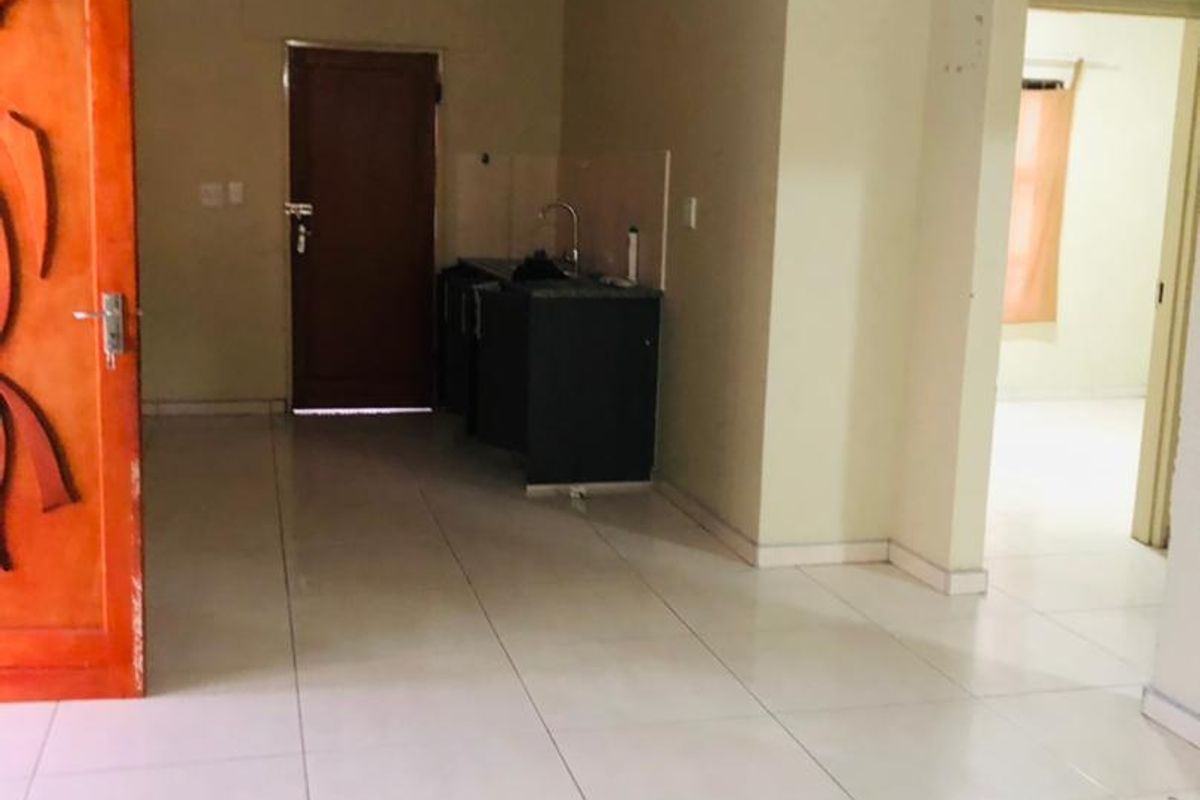 House for sale - Photo 5