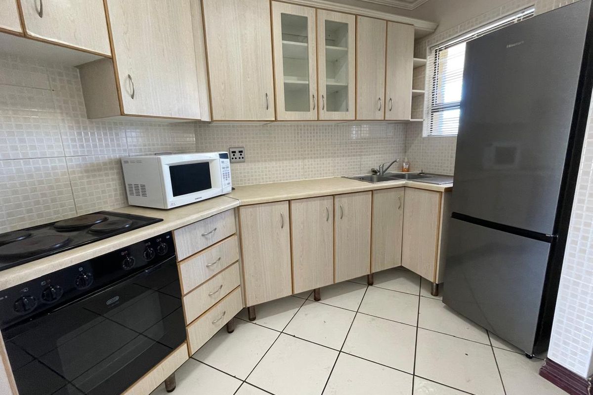 Diaz Beach Living - Photo 2