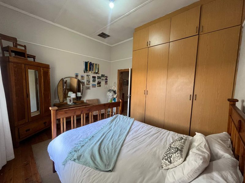 Lovely and cosy family home in a popular area - Photo 6