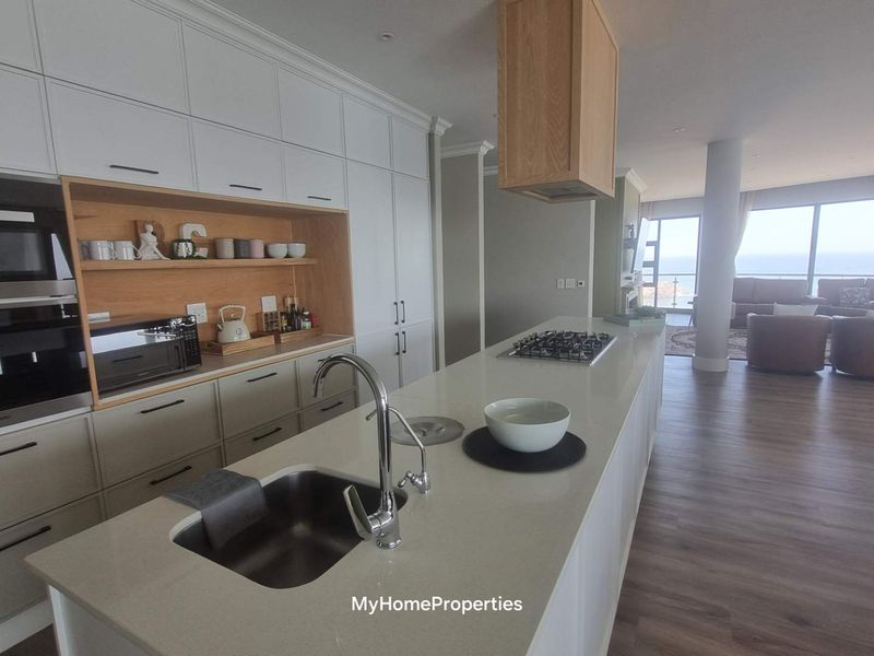 Sophisticated luxury penthouse with uninterrupted ocean views - Photo 10