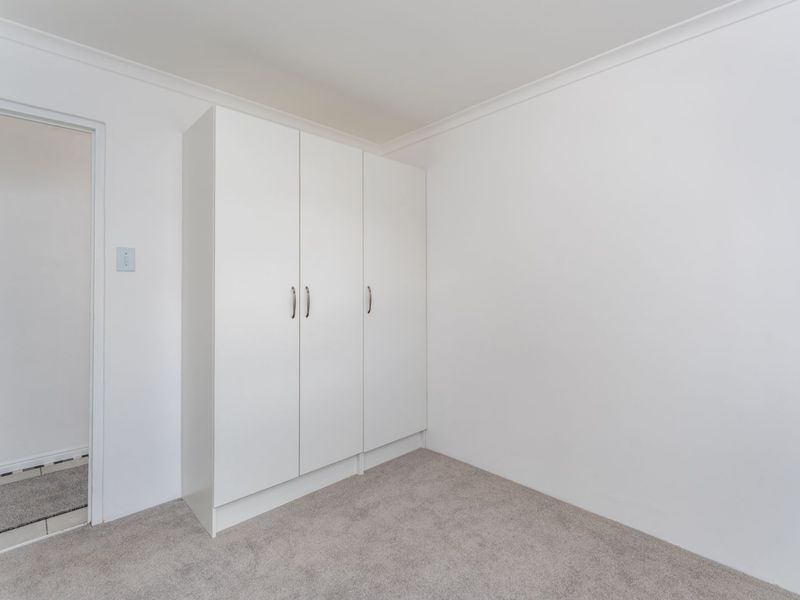 2 Bedroom, 2 Bathroom - Photo 10