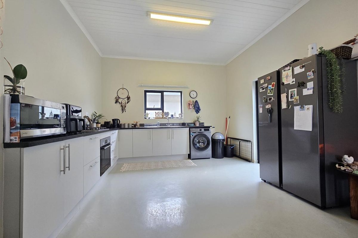 Modern, Neat Investment Opportunity in Sought-After Zandspruit Valley - Photo 2