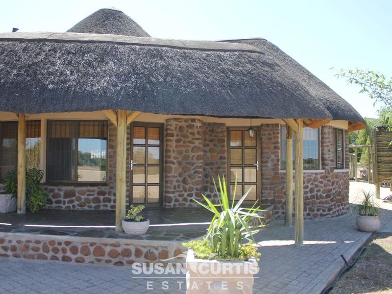 Gem of the Bushveld - Photo 3