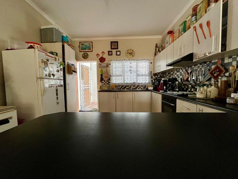 Your Opportunity to Own a Beautiful Home Below Valuation in Okahandja - Photo 8