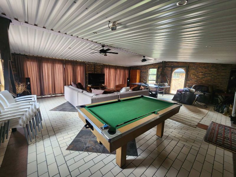 Dream home on the Vaal Dam - Photo 10