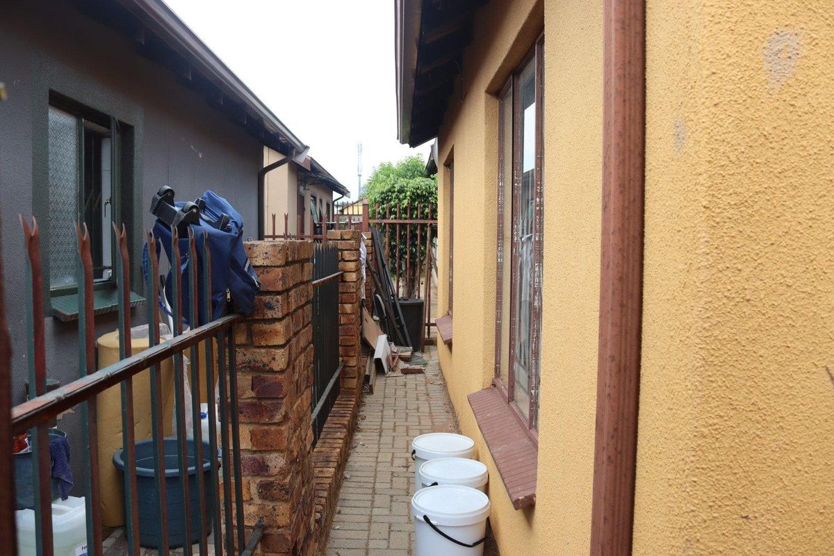 A home for start up family - Photo 3