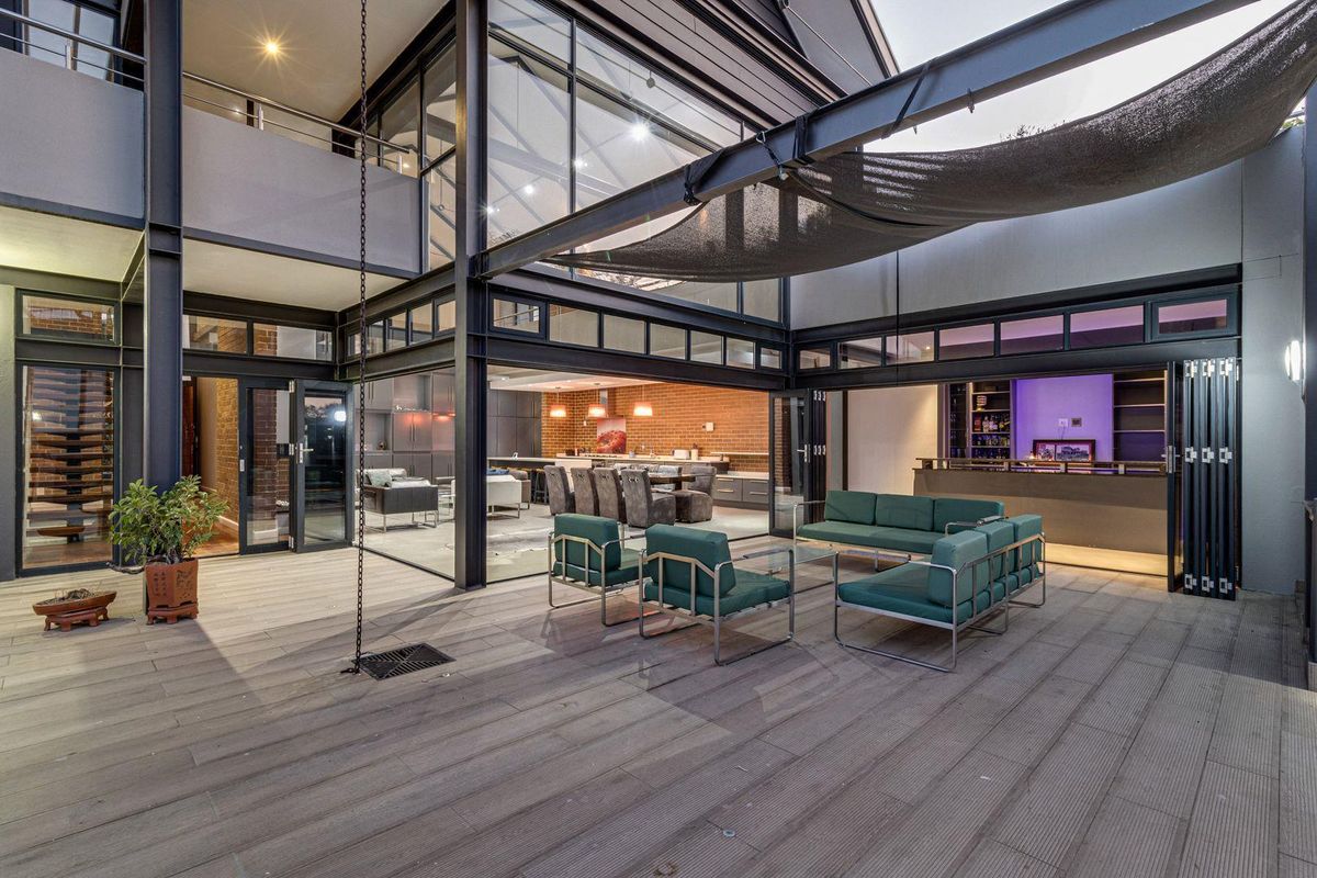 Exceptional architectural excellence - Photo 5