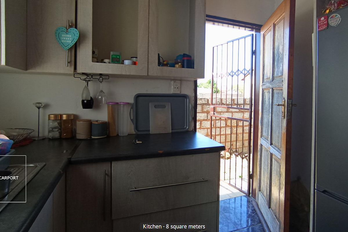 Charming 2 bedrooms for sale in Soshanguve XX - Photo 5