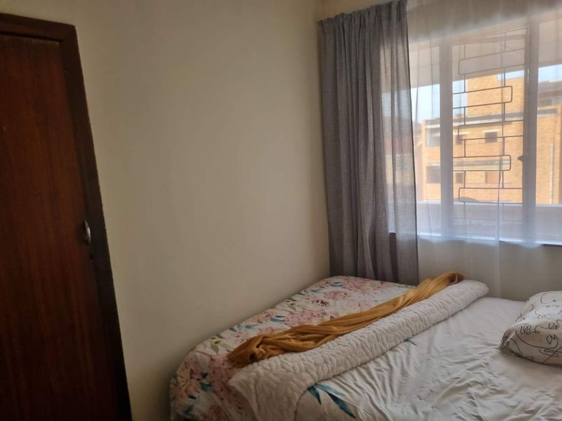 Student Accommodation or Good Investment Property. - Photo 5