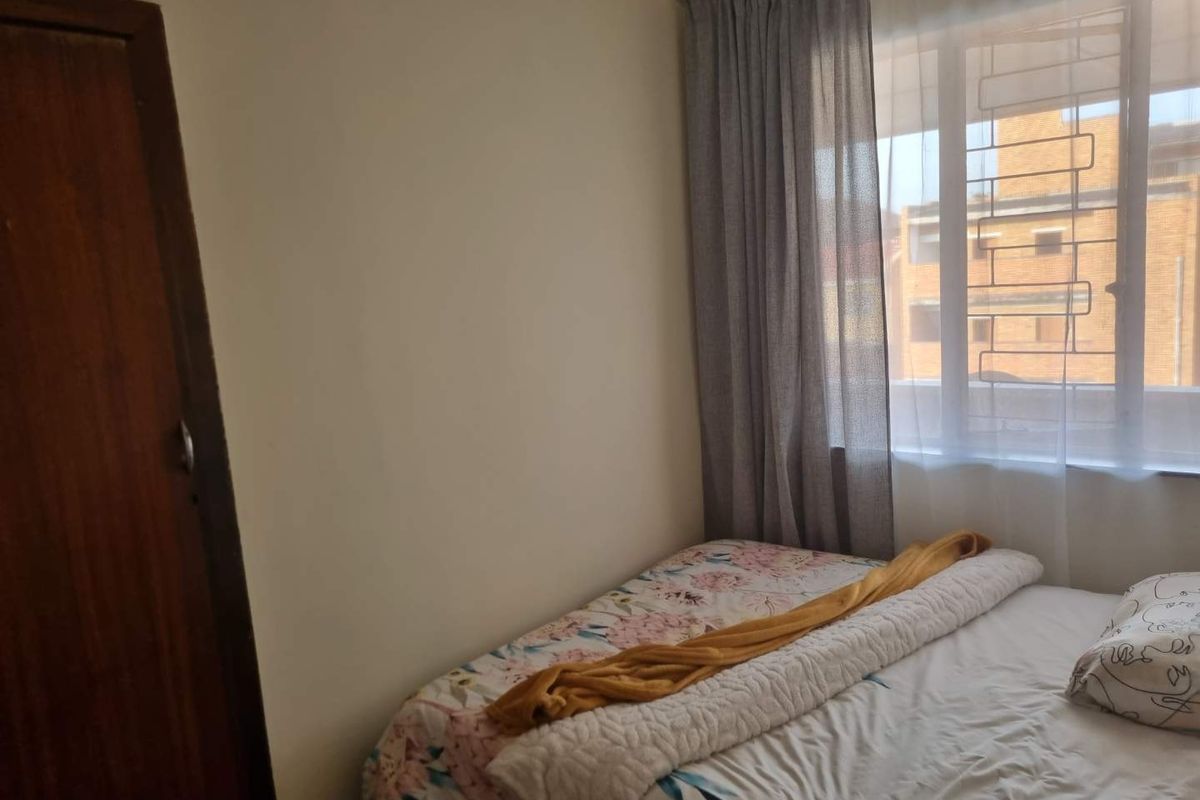 Student Accommodation or Good Investment Property. - Photo 5