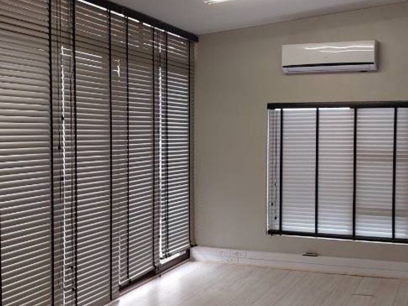 Prime Office Space for Sale in the Heart of Eros - Photo 7