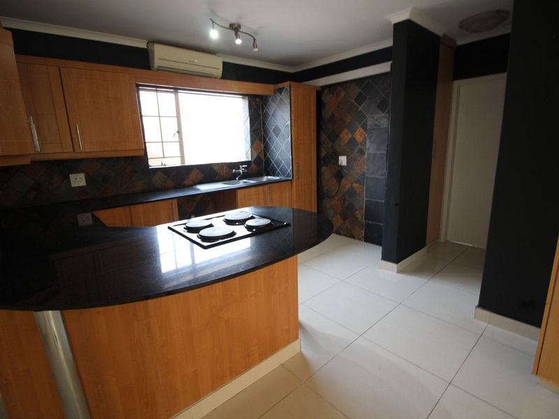 2 Bedroom, Ground floor Unit - Photo 6