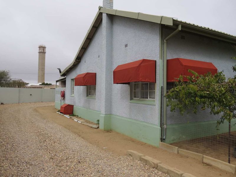 "Exclusive Corner Property: Residential & Business Ready in Central Okahandja!" - Photo 10