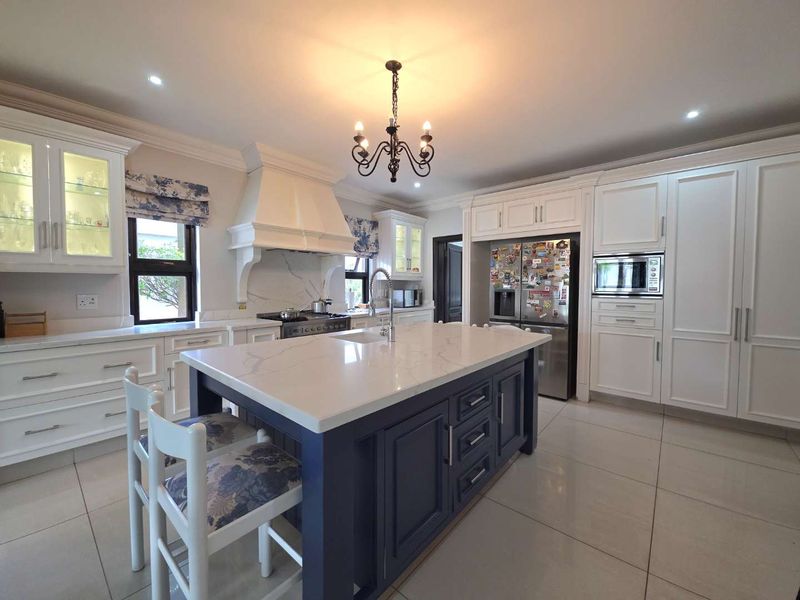 Luxury 5-Bedroom Home to Rent in Dainfern Golf Estate - Photo 10