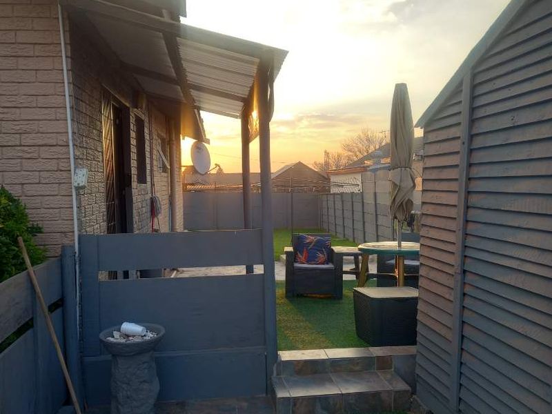 3 Bedroom house for Sale in Klopperpark - Photo 2