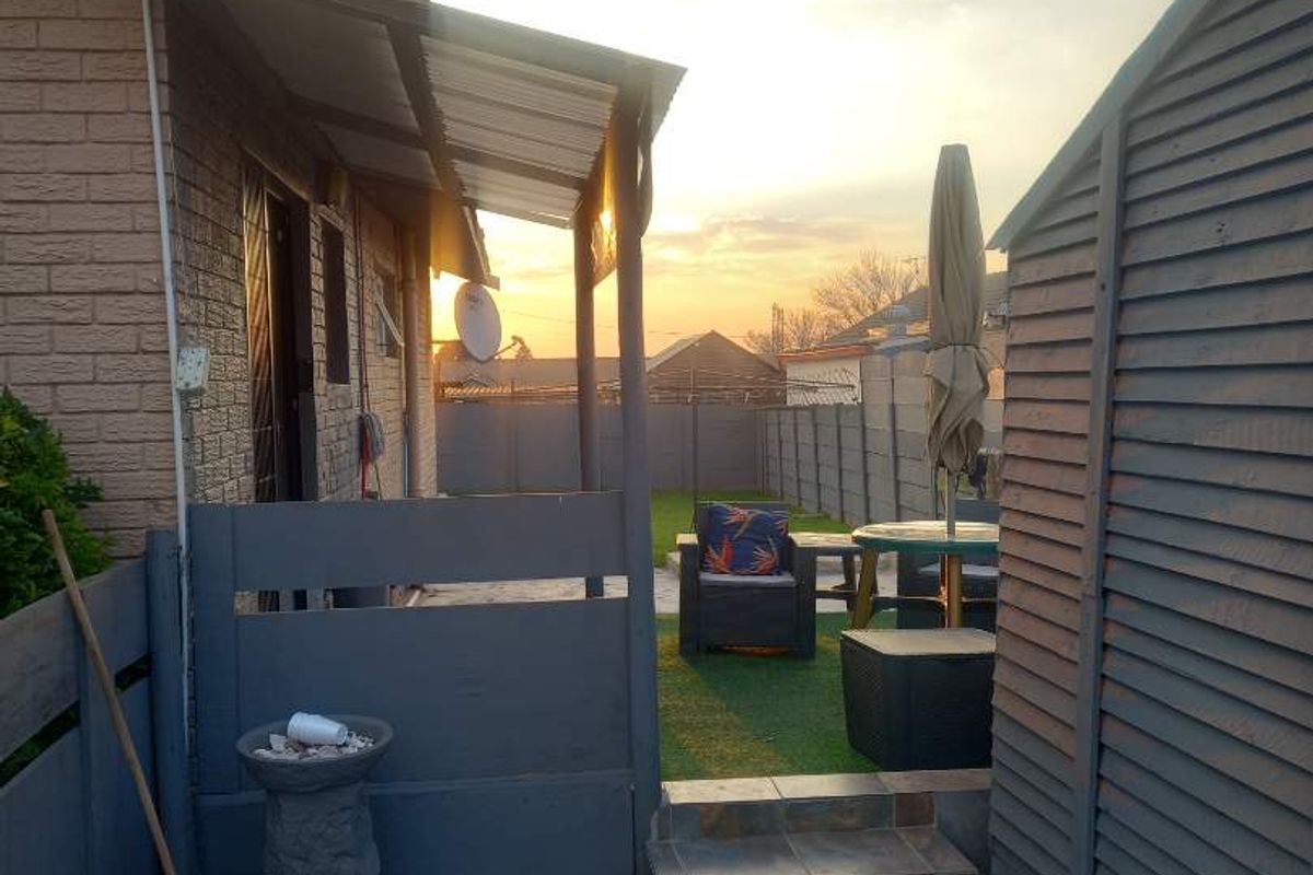 3 Bedroom house for Sale in Klopperpark - Photo 2