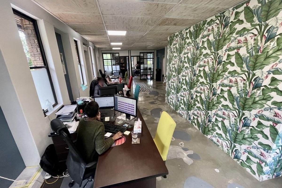 Hendra - 300m2 A-Grade Commercial Office for Sale – La Lucia - Photo 3