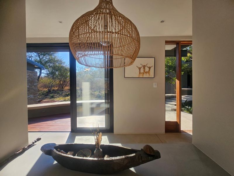 Unparalleled comfort in the bush - Photo 9