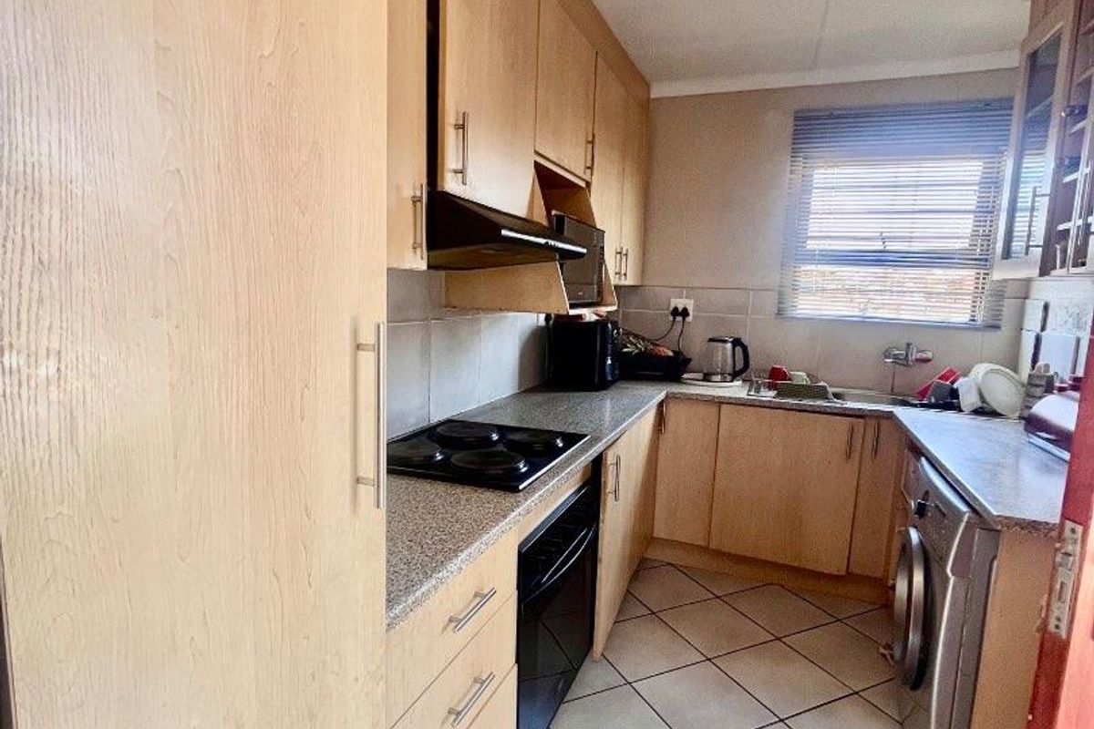 3 Bedroom for Sale at Alliance - Photo 5