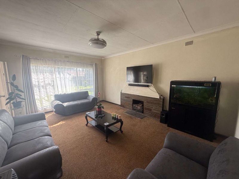 Your Canvas - 967 square metres of Possibility - Photo 5