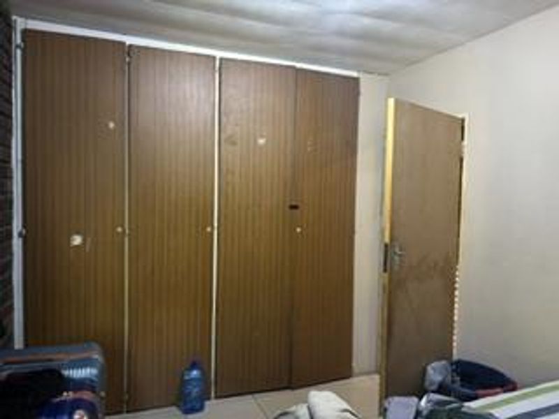 Generously sized unit is now for sale . - Photo 7
