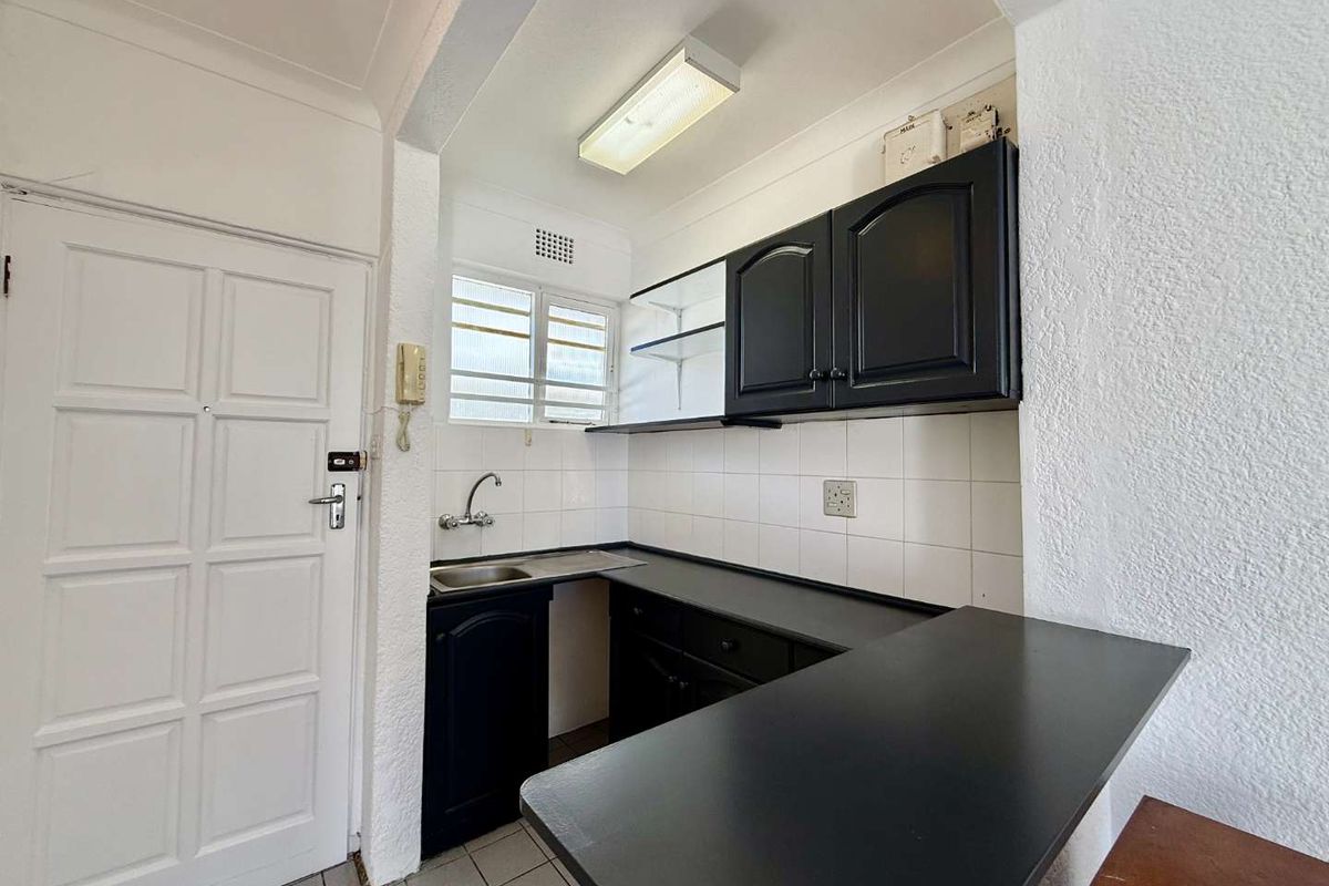 Platinum Mile Investment Apartment - Photo 4