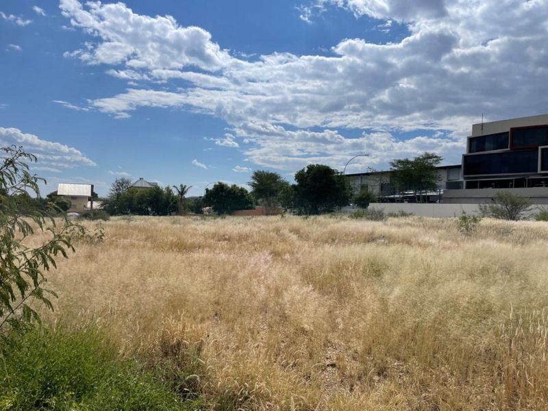 FOR SALE - Commercial Land in the best location - Photo 3