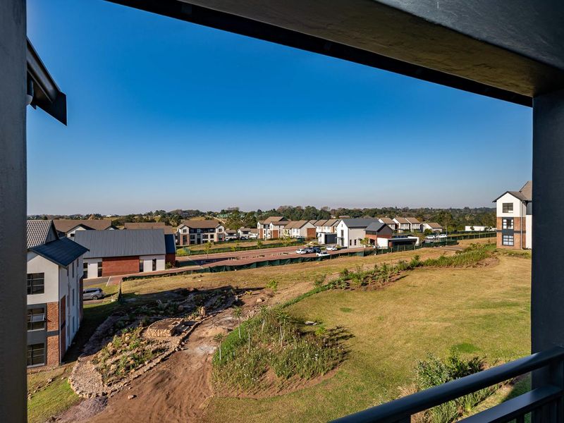 Kings Gate Estate 3 Bedroom Apartment - Photo 7