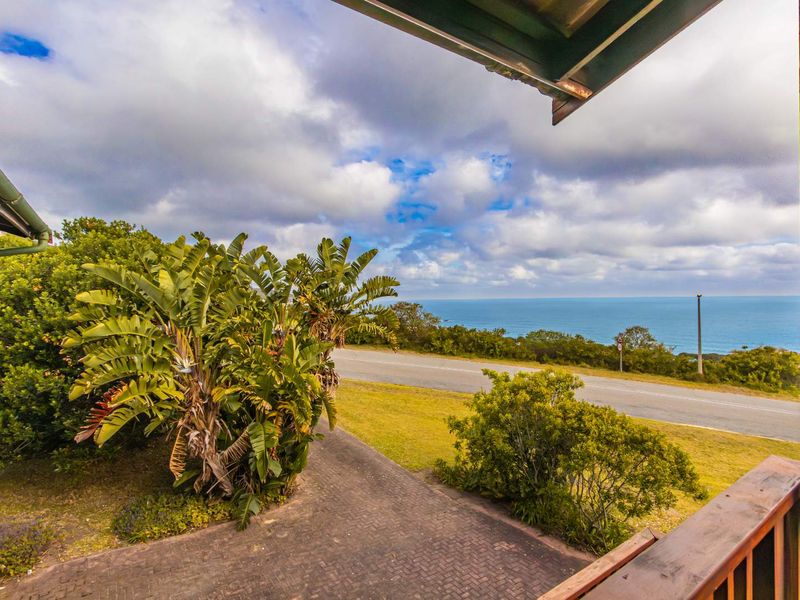 Brenton-on-Sea Coastal Home with Great Potential - Photo 3