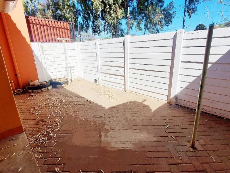 Khomasdal - Francis Court - 2 bedroom - Photo 9