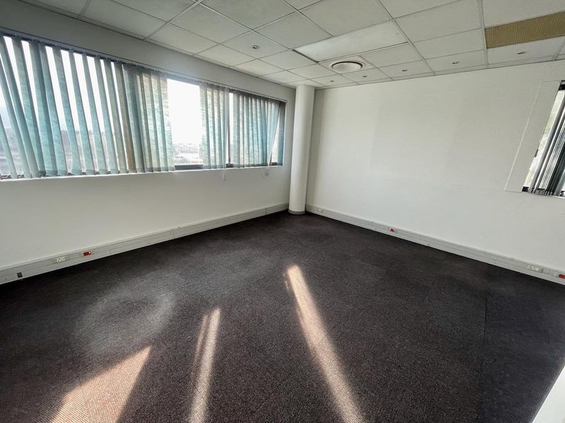 Hendra - Premium 789m2 A-Grade Office Space To Let | Springfield Business Hub - Photo 6