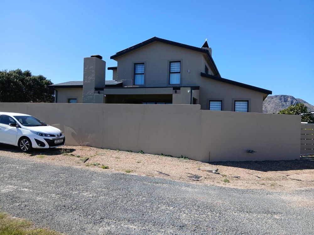 Upmarket House - directly across the Street.