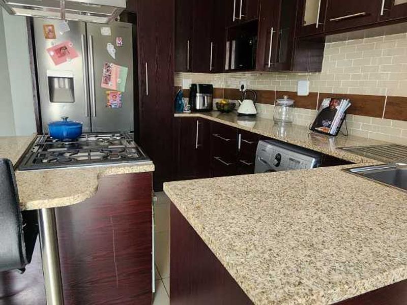 3 Bedroom House For Sale in Amandasig - Photo 7