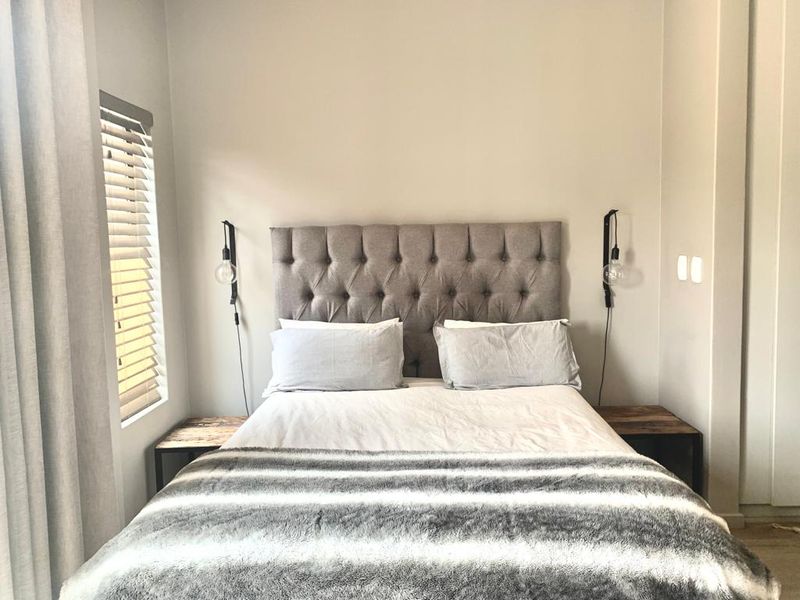 2 BED 2.5 BATH DUPLEX EDENBURG FOR SALE - Photo 9