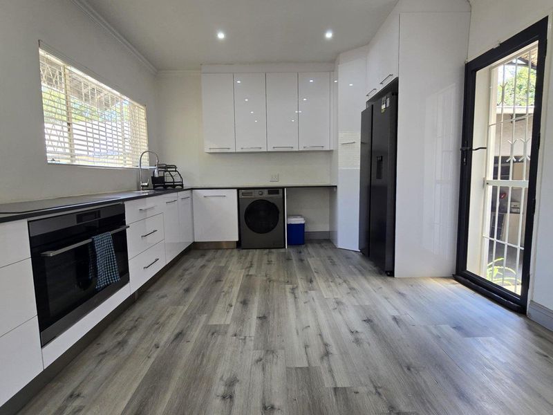 3 Bedroom House for Sale in Albemarle Ext 2 - Photo 9