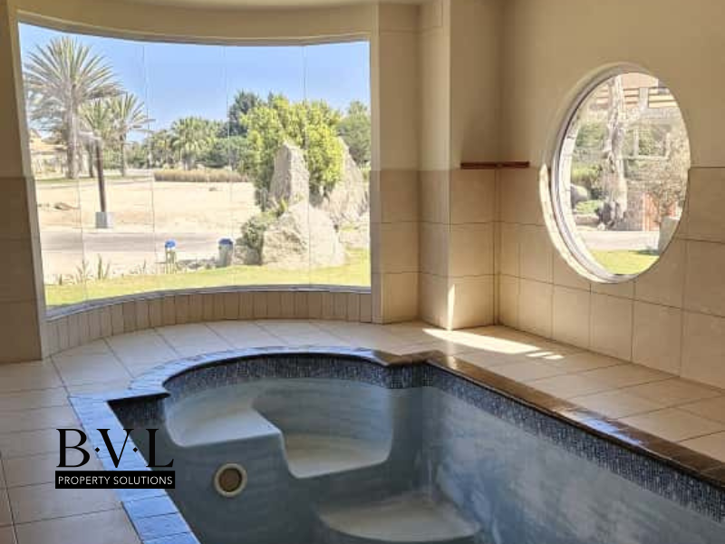 Rossmund Estate Luxury, Scale & Opportunity in One Exclusive Address - Photo 8