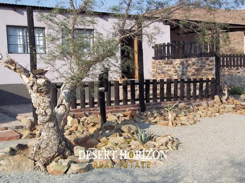 Namibia | Ideal Investment Opportunity: Farm with Versatile Infrastructure - Photo 4