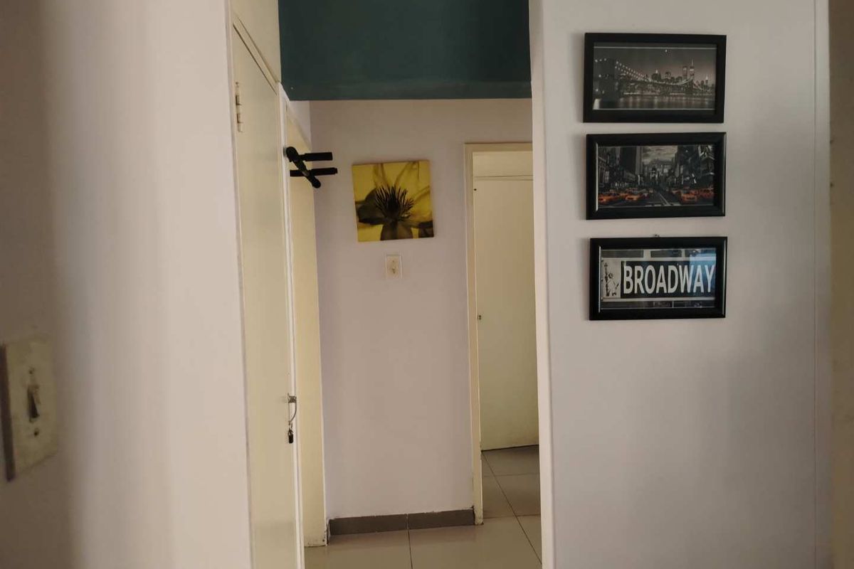 A MODERN APARTMENT - Photo 5