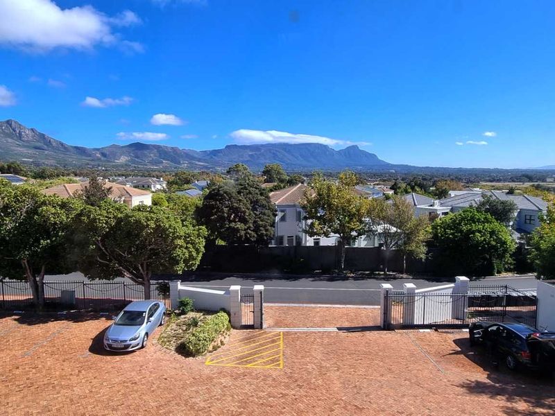 Tenanted Office in AAA Grade Office Park - Photo 9