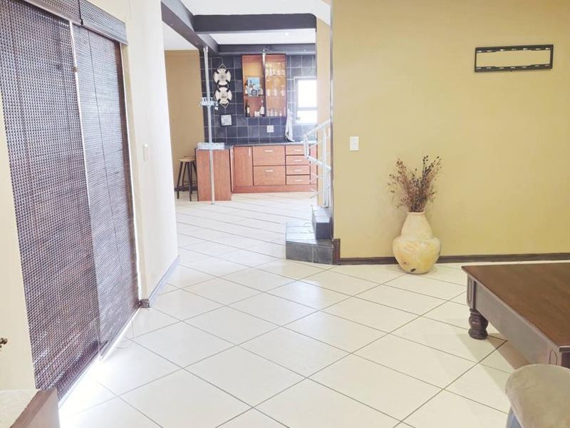 Swakopmund- For Sale-N$4 000 000 - Photo 8