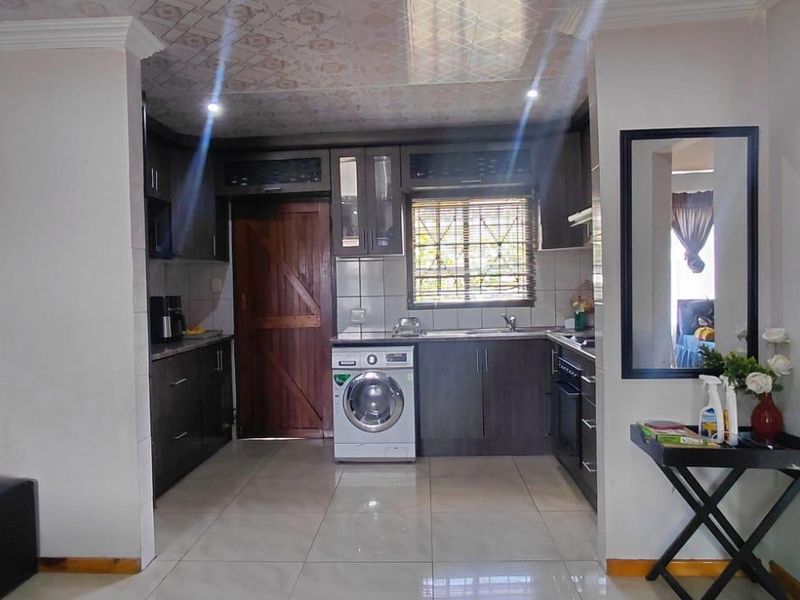 Not to be missed - Photo 7