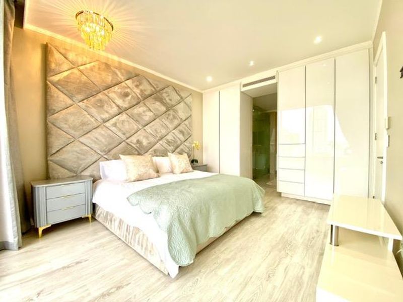 FURNISHED ONE BED APARTMENT IN AN EXCLUSIVE BLOCK IN MORNINGSIDE FOR SALE - Photo 9