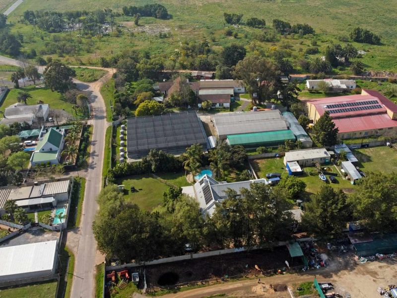 From Rural Retreat to Cape Town's Next Property Hotspot  PRIME DEVELOPMENT OPPORTUNITY,  8,179m2  PLOT FOR SALE, R8,500,000 - Photo 3